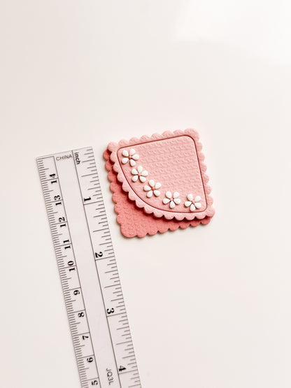 Scalloped Bookmark Corner Clay Cutters