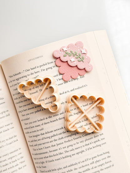 Scalloped Corner Bookmark 2 Clay Cutter