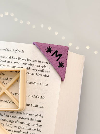 Corner Bookmark Clay Cutter