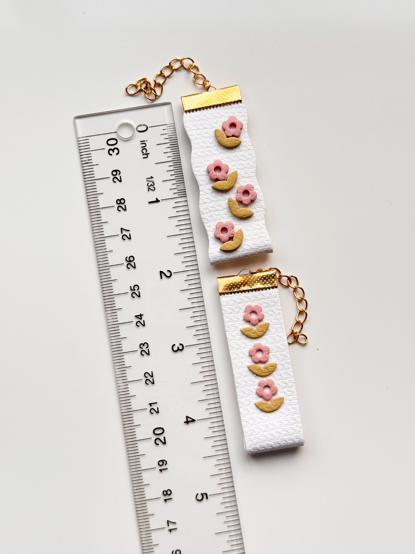 Foldable Keychain Clay Cutter - December Items