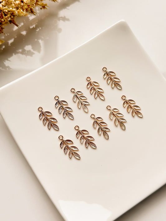 Leaf Charm (10 PCS)