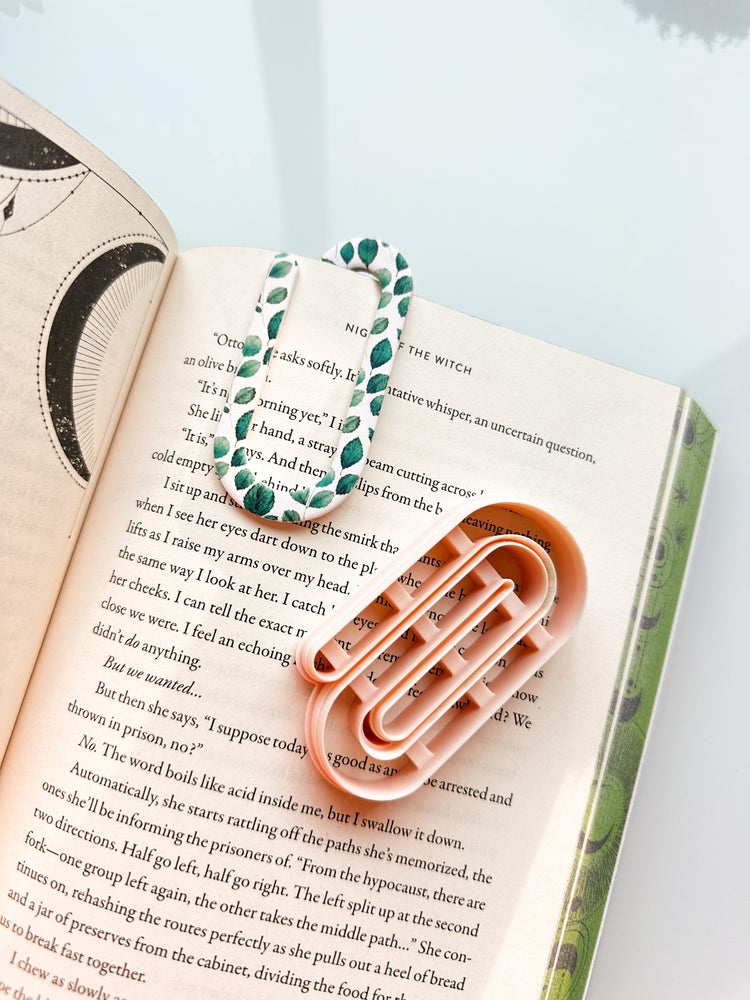 Classic Paperclip Bookmark Clay Cutter