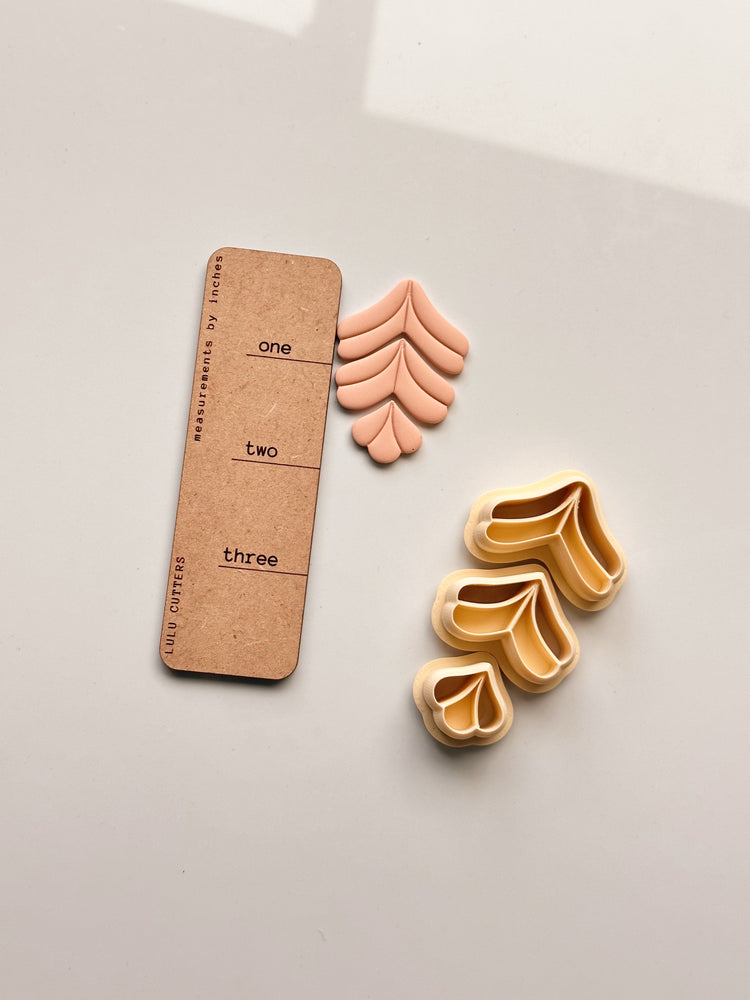 Embossed Three Piece Dangle Clay Cutter Set