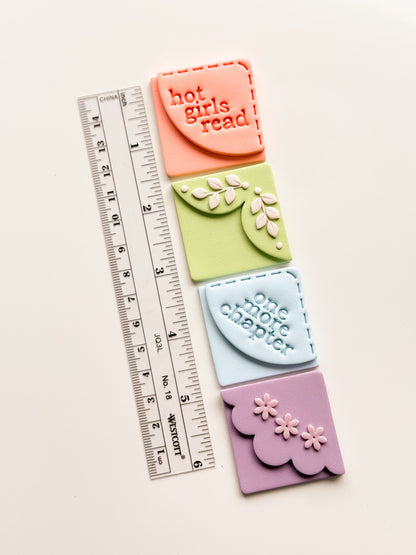 Bookmark Corners 2 Set Clay Cutter
