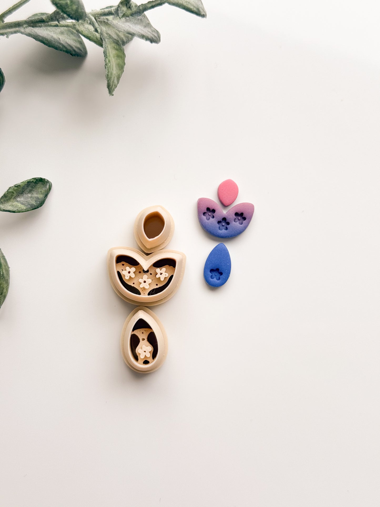 Flowery Dangle Clay Cutter Set