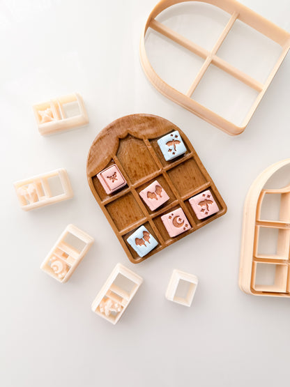 Bookish Tic Tac Toe Clay Cutter Set