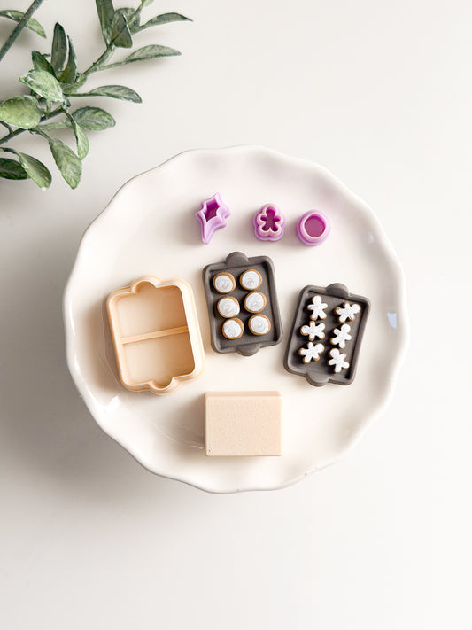 Christmas Cookie Tray Clay Cutters Set