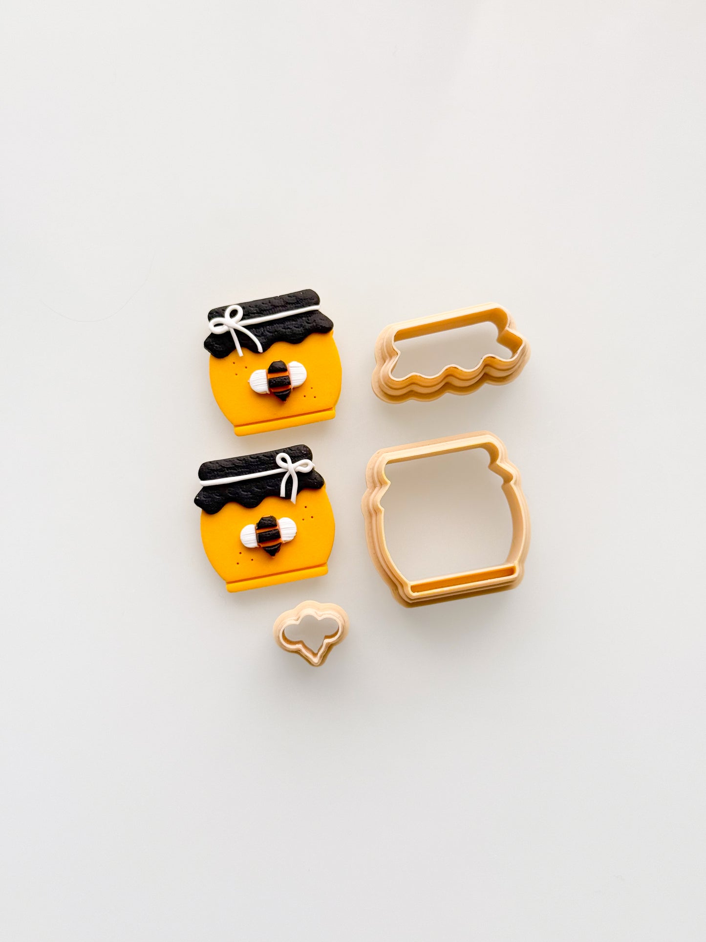 Honey Jar Bee Builder Clay Cutters
