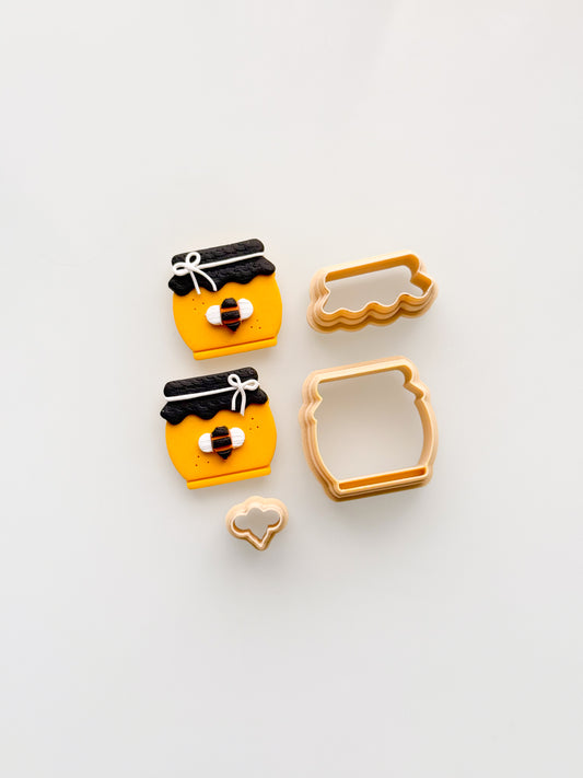 Honey Jar Bee Builder Clay Cutters