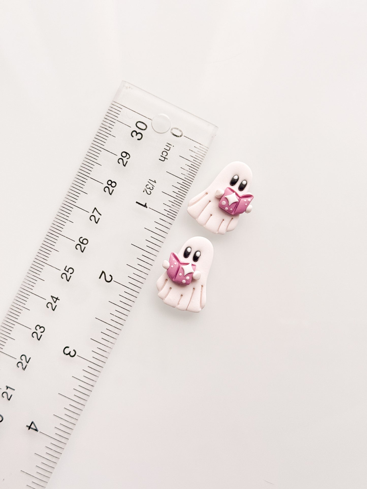 Little Reading Ghosts Clay Cutter