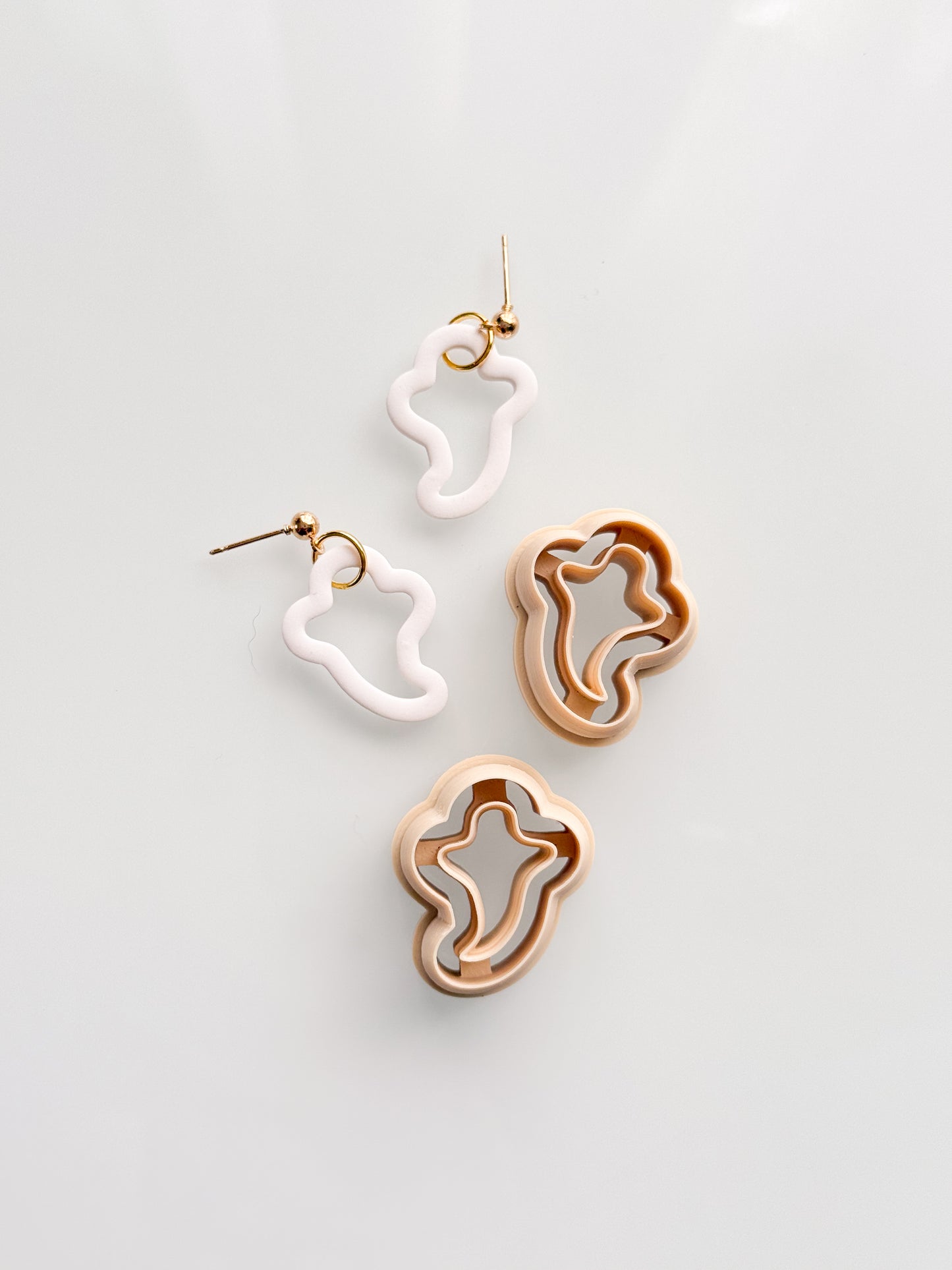 Windowed No Drill Ghosts Mirrored Clay Cutter Set