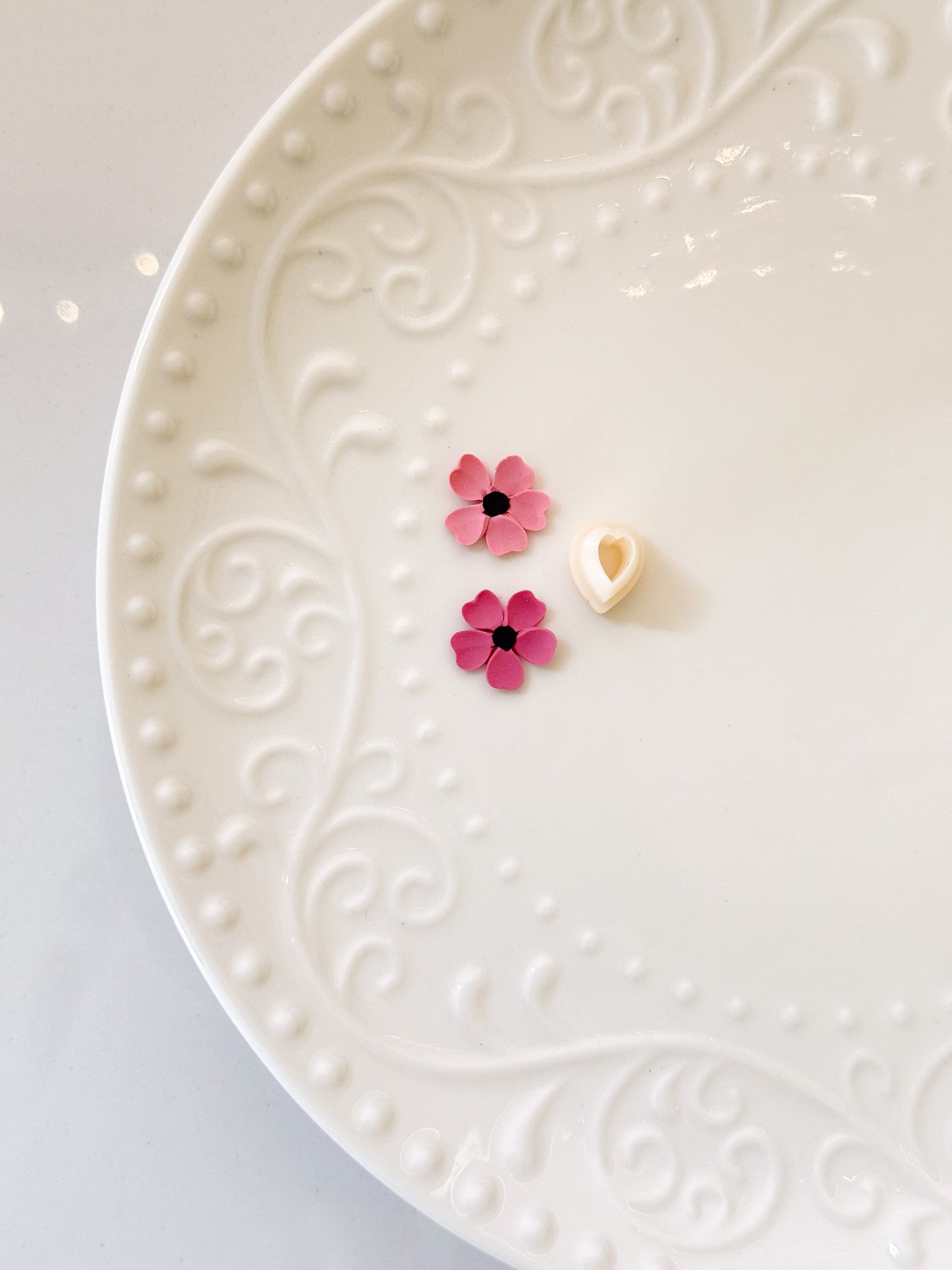 R Micro Petal 1 Clay Cutter