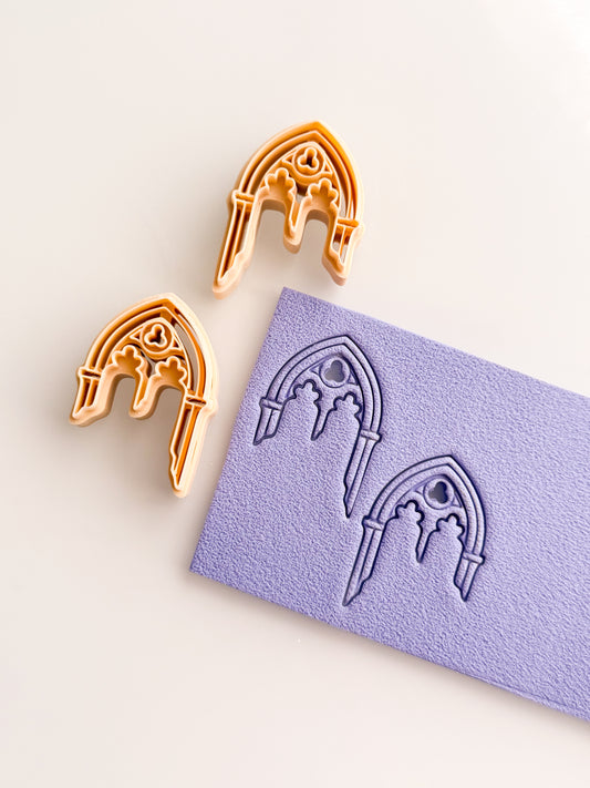 Broken Gothic Window Mirrored Clay Cutter
