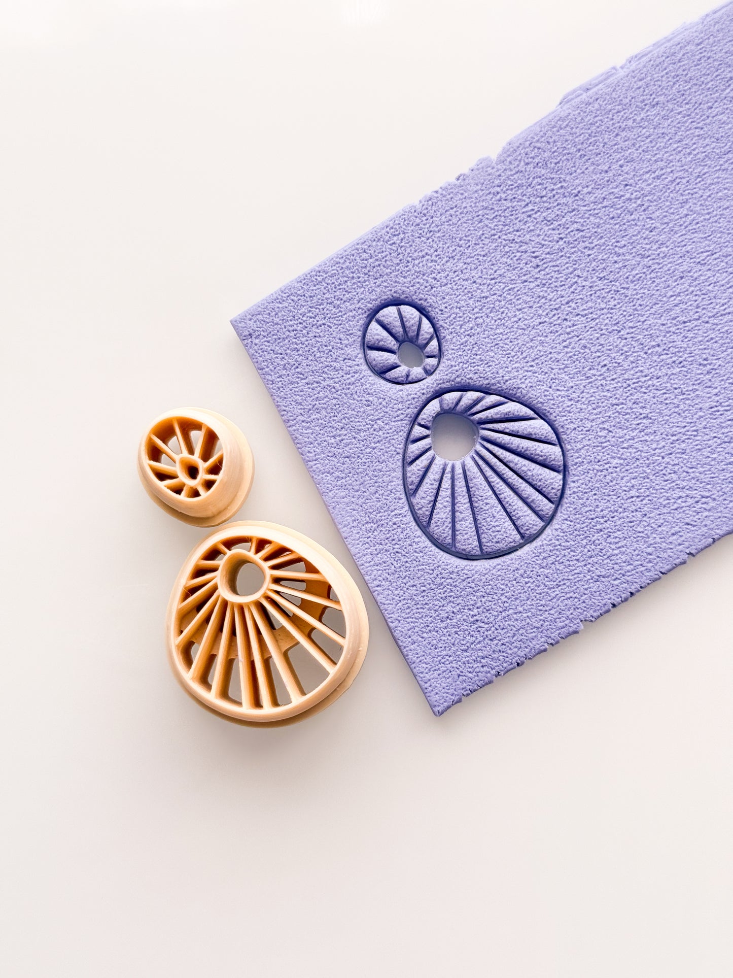 Organic No Drill Embossed Clay Cutter