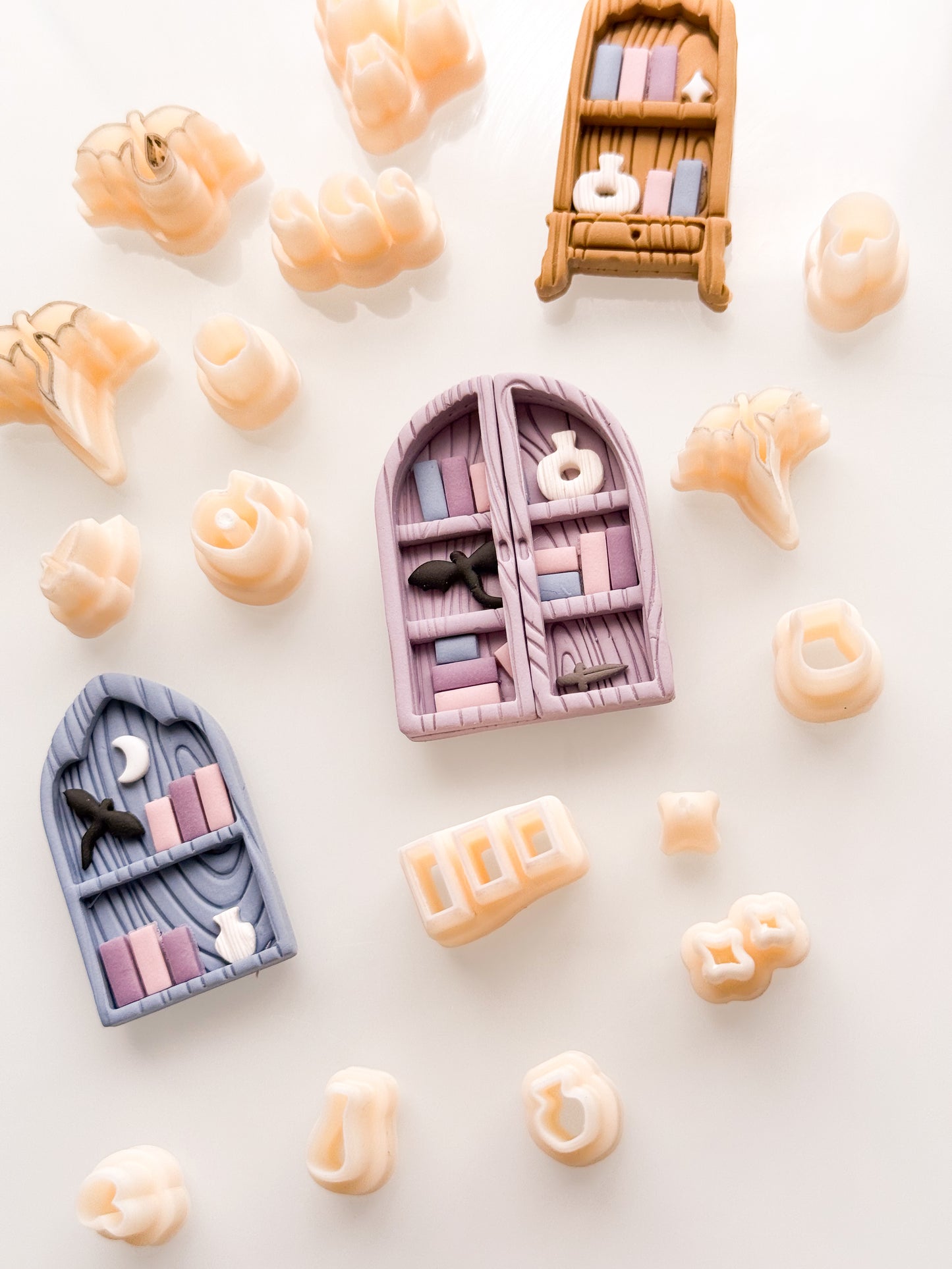 BOOKSHELF MICROS Clay Cutter