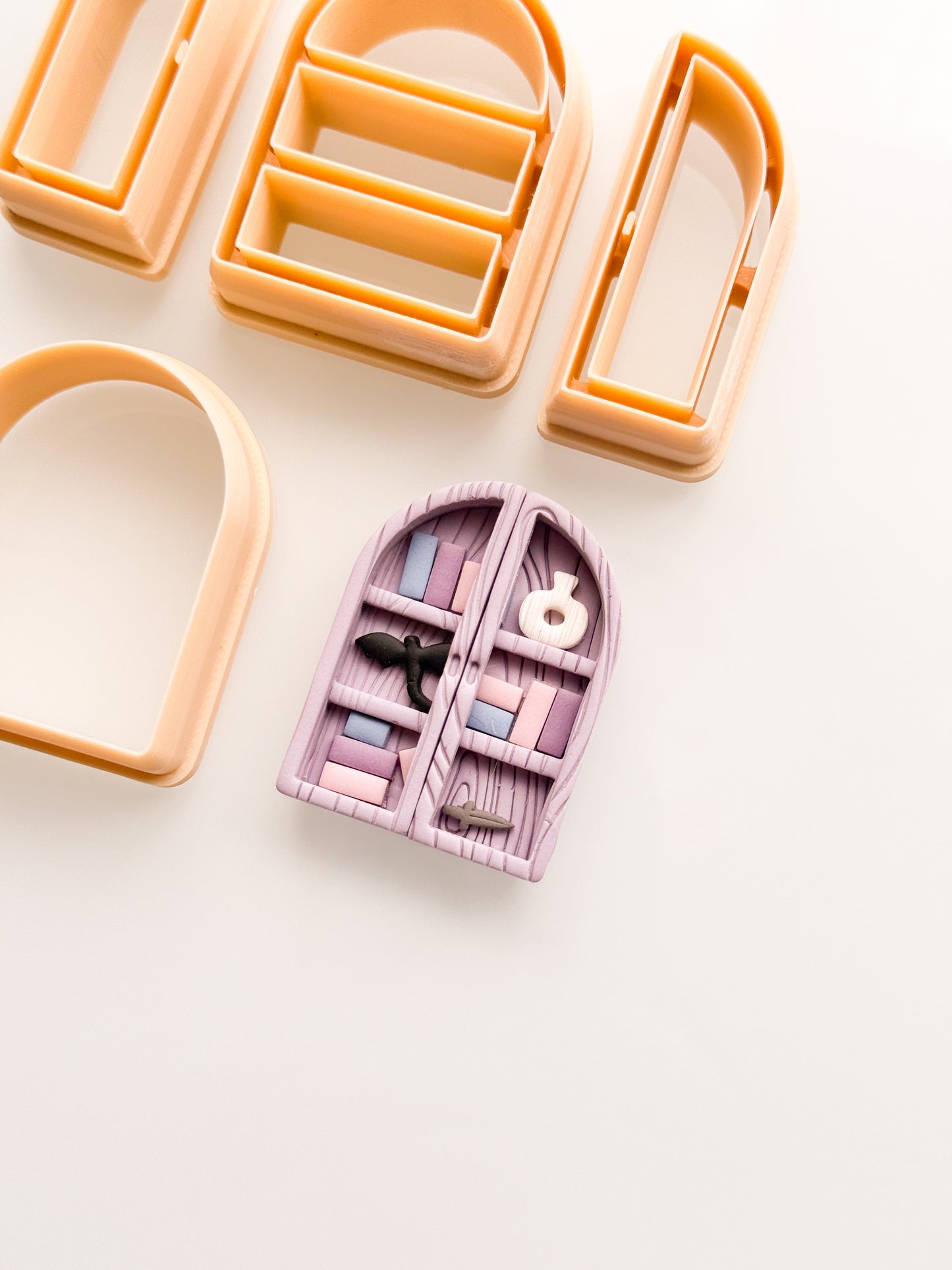 Bookshelf With Doors Clay Cutter Set