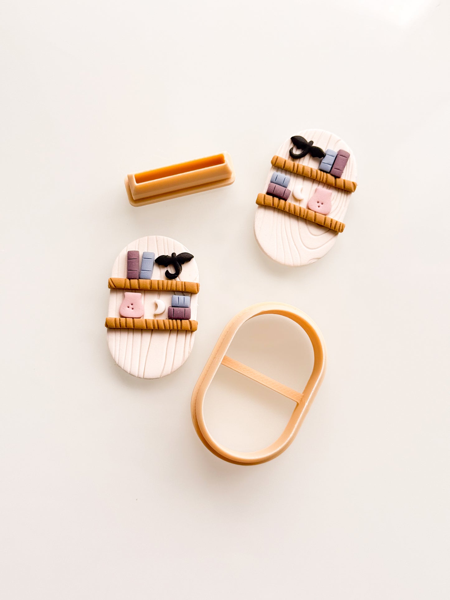 Oval + Book Shelf Clay Cutter Set