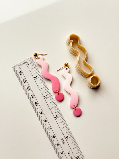 Squiggly Line And Circle Clay Cutter