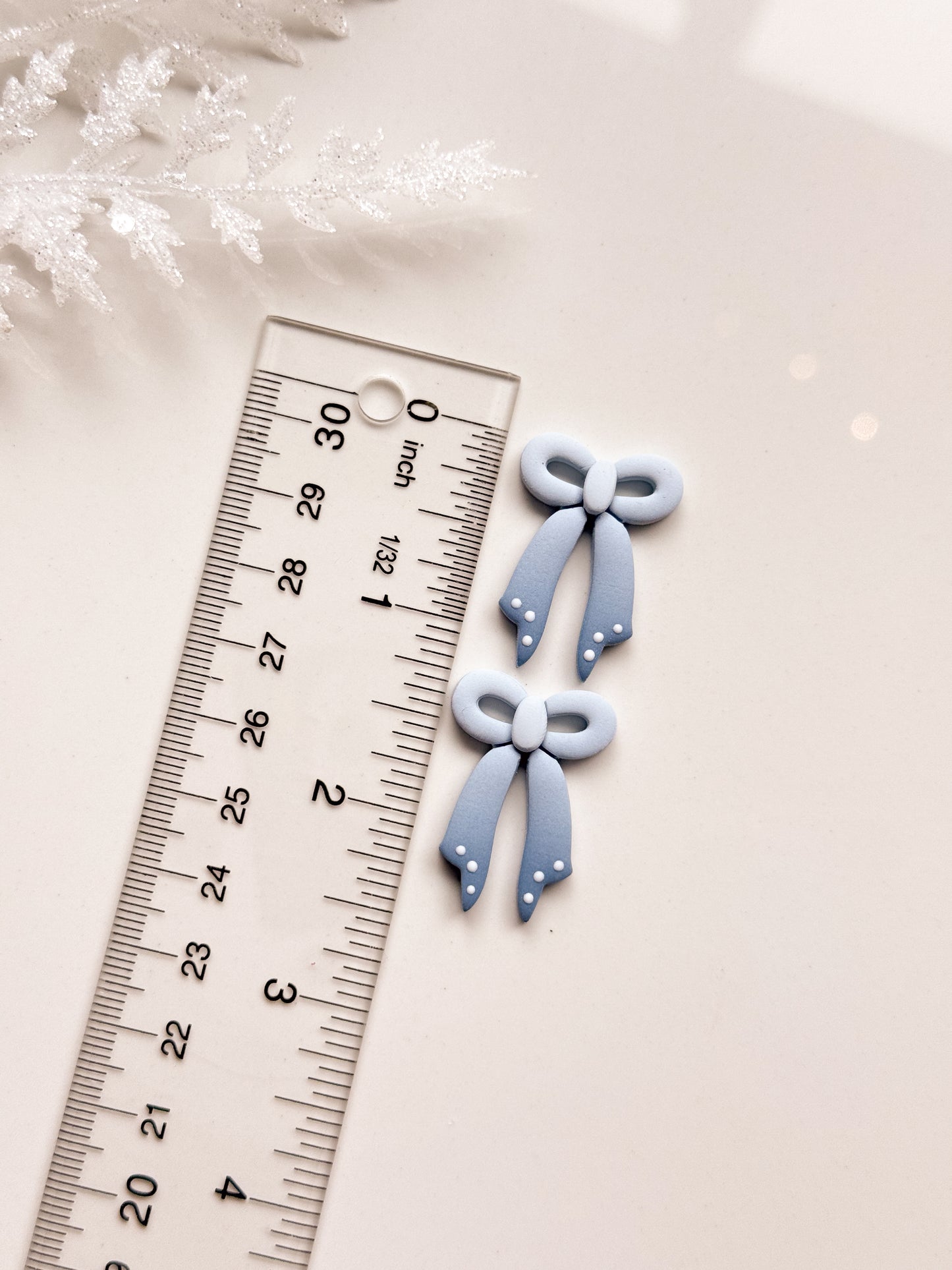 Winter Bow Clay Cutter