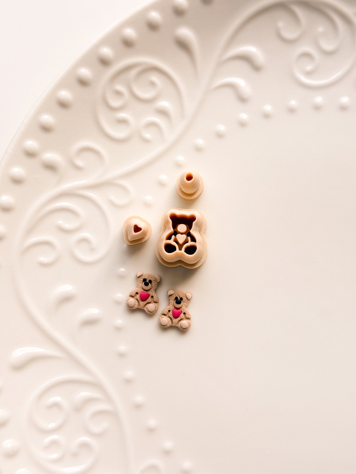 LAUNCH FREEBIE CLAY CUTTER