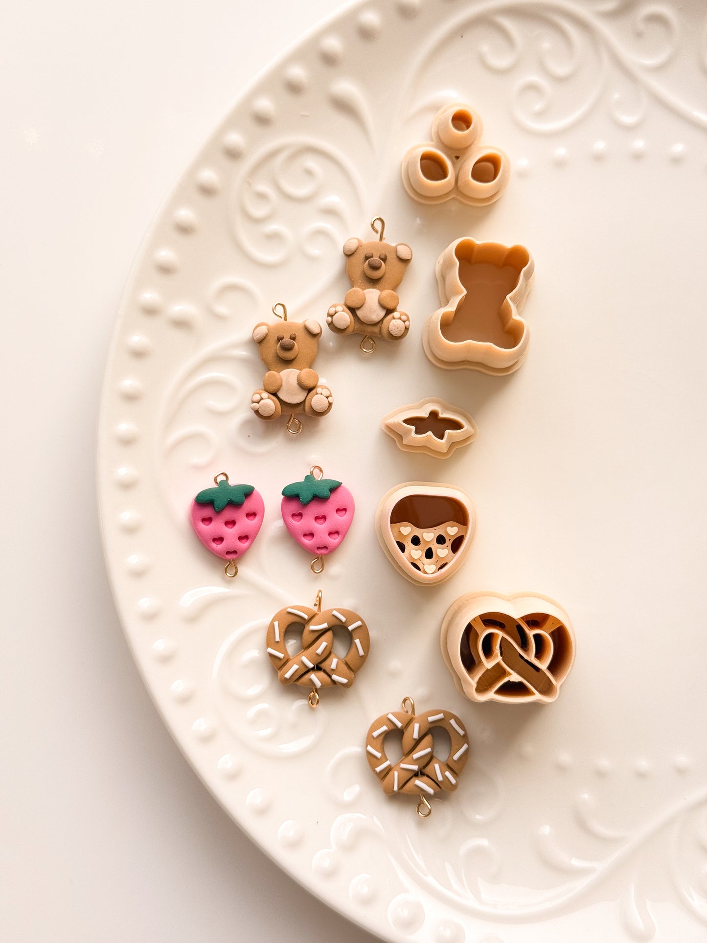 Valentine Bead Cutters Extra Tall Teddy Bear Strawberry Pretzel Clay Cutters