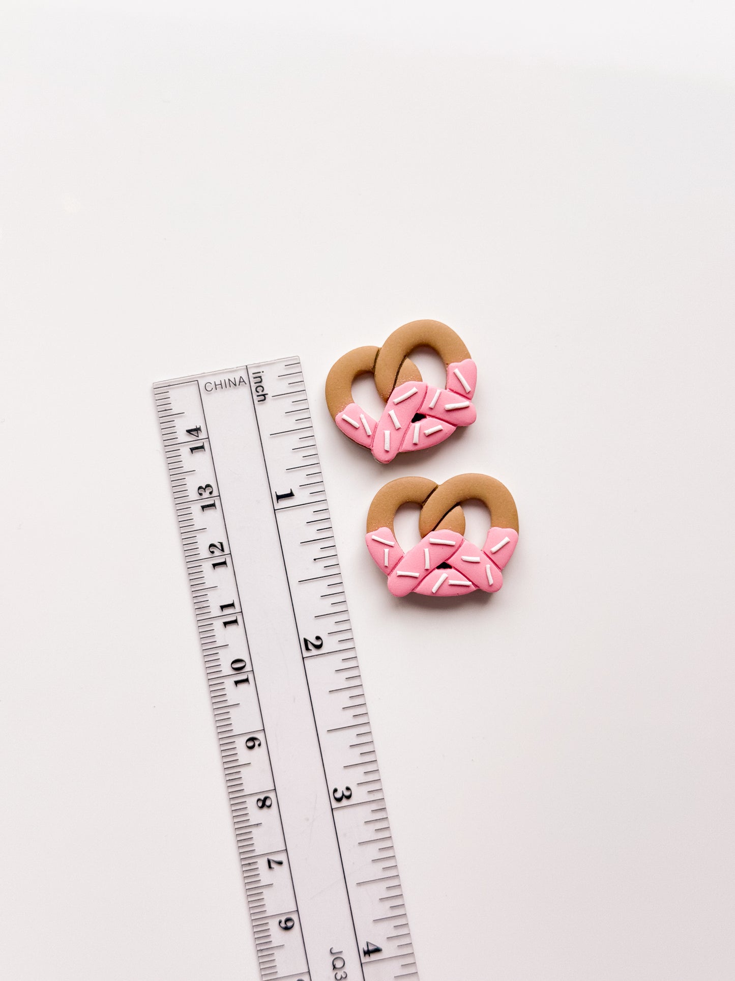 Dipped Pretzel Clay Cutter Set