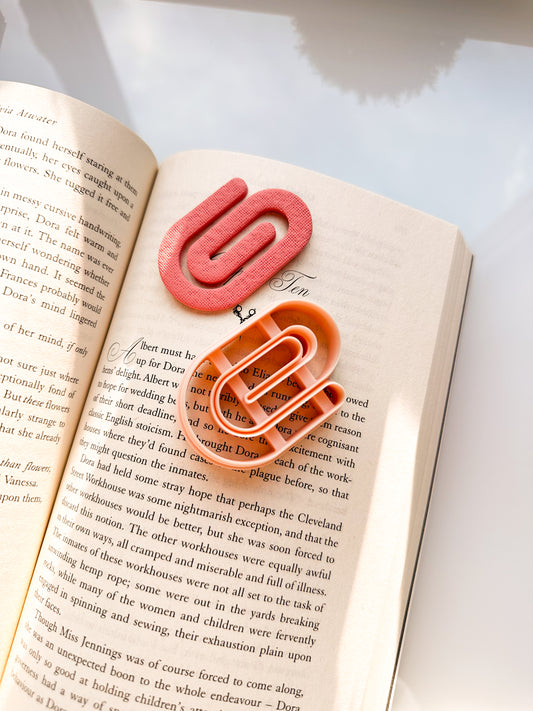 Short Paperclip Bookmark Clay Cutter