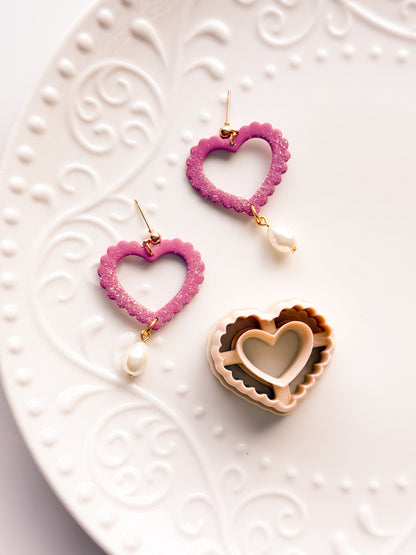 Scalloped Heart Windowed Clay Cutter