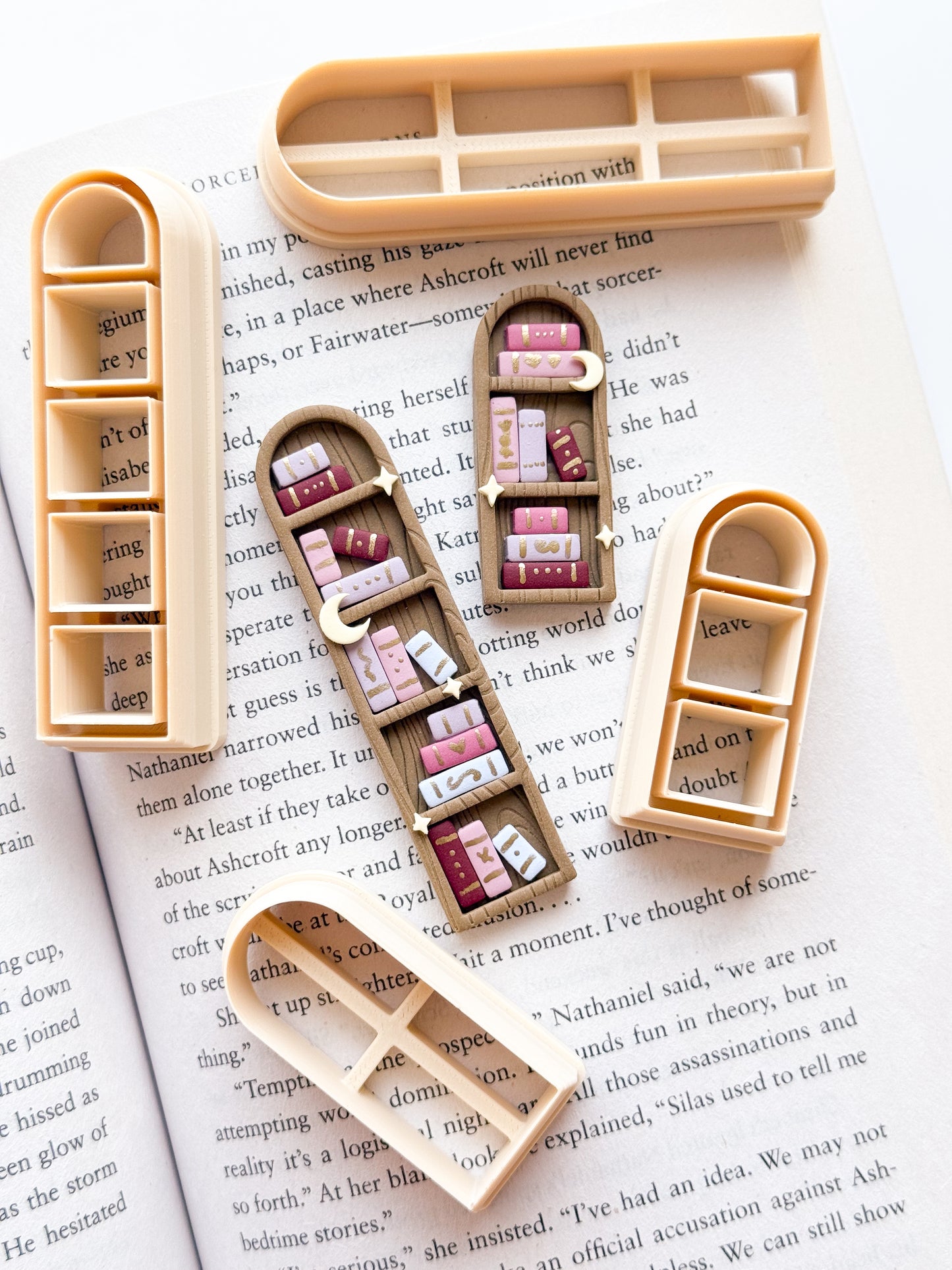 Bookshelf Bookmark Clay Cutters