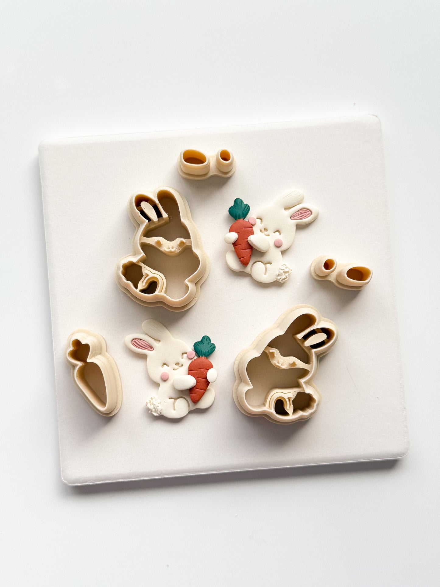 Bunny + Carrot Clay Cutter Set