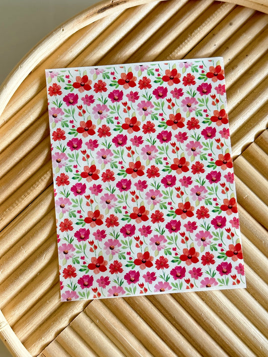 Feuille de transfert de fleurs rouges et roses