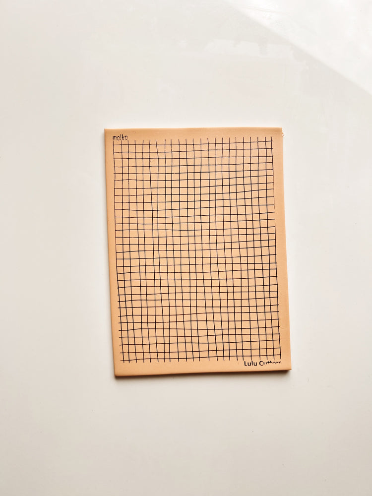 | LC Exclusive | Imperfect Grid Silk Screen
